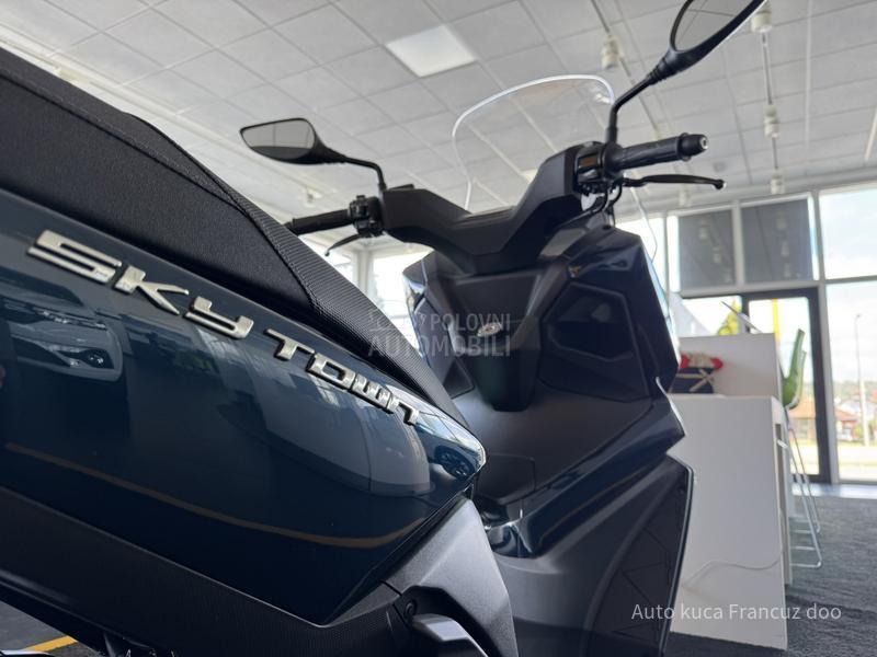 Kymco Skytown 125