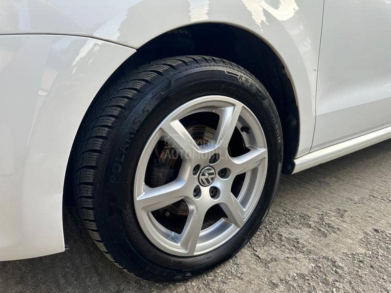 Volkswagen Polo 1.2  CH