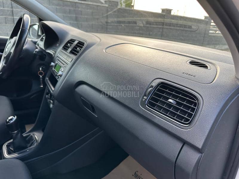 Volkswagen Polo 1.2  CH