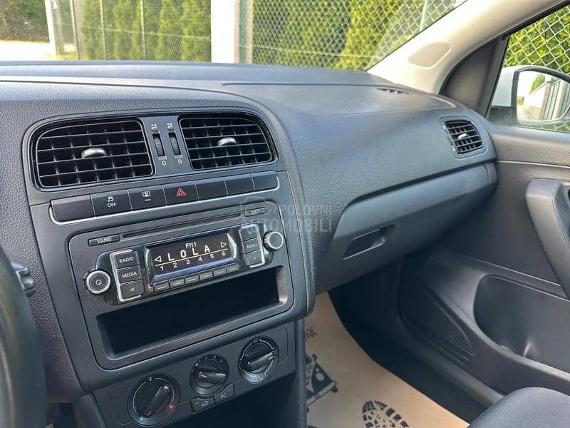 Volkswagen Polo 1.2  CH
