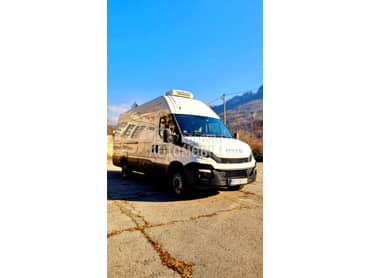 Iveco 35 35S15 2.3 HLADNJACA