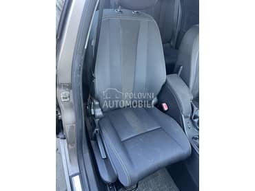 Sedište prednje desno za Renault Megane od 2009. do 2016. god.