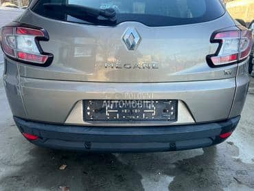 Branik zadnji zlatni TEHNK karavan za Renault Megane od 2009. do 2016. god.