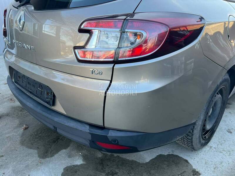 Branik zadnji zlatni TEHNK karavan