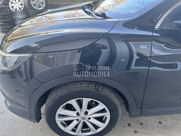 Krilo levo crno Z11G za Nissan Qashqai od 2013. do 2021. god.