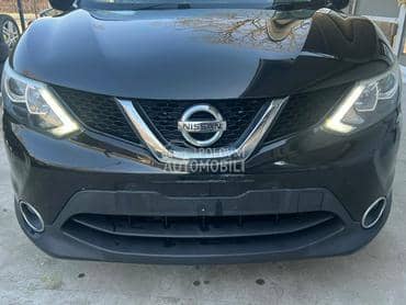 Branik prednji crni Z11G za Nissan Qashqai od 2013. do 2017. god.