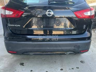 Branik zadnji crni Z11G za Nissan Qashqai od 2013. do 2017. god.
