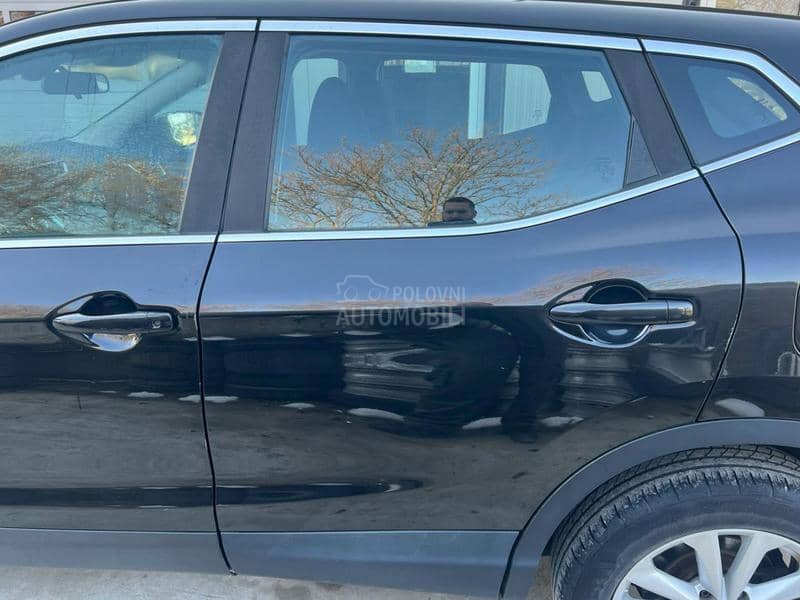 Vrata zadnja leva crna Z11G