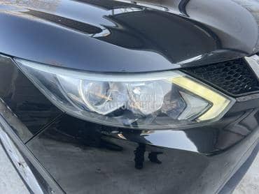 Far desni za Nissan Qashqai od 2013. do 2017. god.