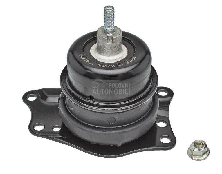 Nosac drzac motora