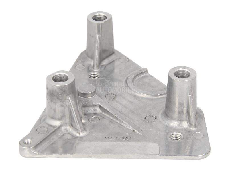 Nosac drzac motora