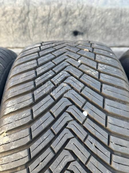 Continental 205/55 R16 Sve sezone