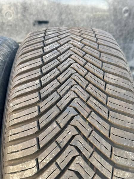 Continental 205/55 R16 Sve sezone