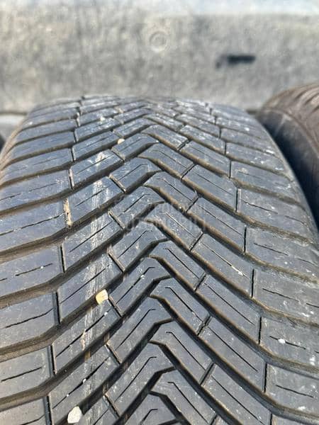 Continental 205/55 R16 Sve sezone