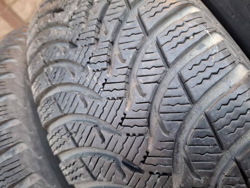 Michelin 175/65 R15 Zimska