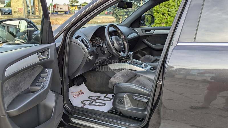 Audi Q5 2.0TDi /S-Line/