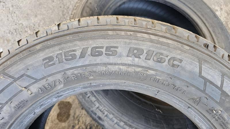 Pirelli 215/65 R16 Zimska