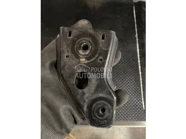 Nosac za Porsche Cayenne