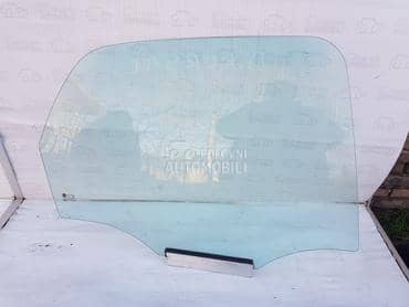 STAKLO ZADNJE DESNO 5 V za Opel Corsa C od 2000. do 2006. god.