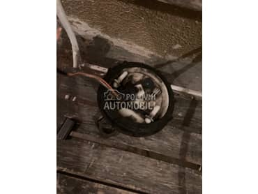 Pumpa gor za Renault Scenic za 2003. god.