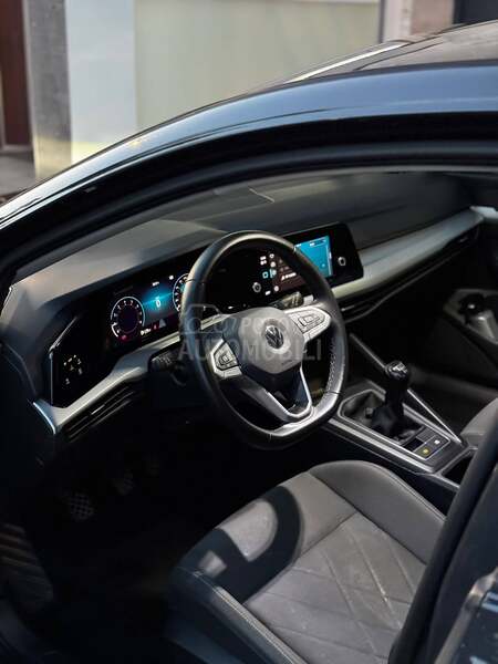 Volkswagen Golf 8 