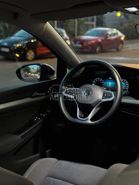 Volkswagen Golf 8 