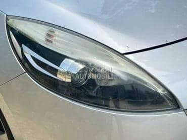 Far desni za Renault Grand Scenic od 2012. do 2016. god.