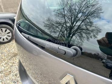 Brisač zadnji za Renault Scenic od 2009. do 2016. god.