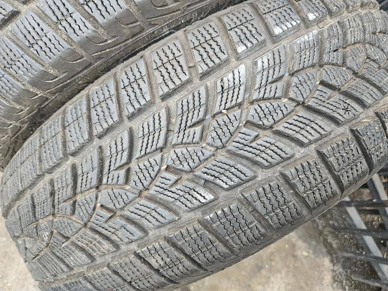 Goodyear 215/65 R17 Sve sezone