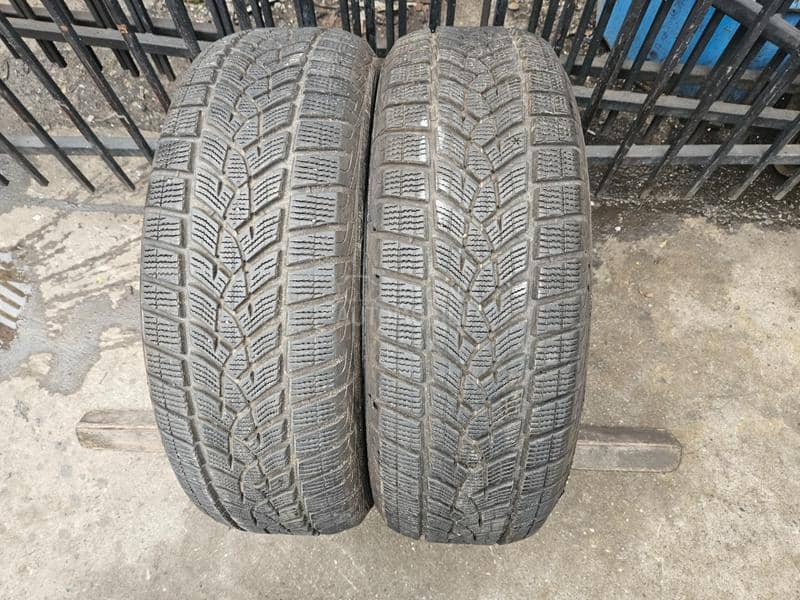 Goodyear 215/65 R17 Sve sezone