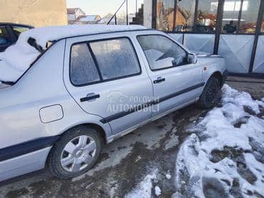 Razni delovi za Volkswagen Golf 2, Golf 3, Passat B3 ... od 1987. do 1998. god.