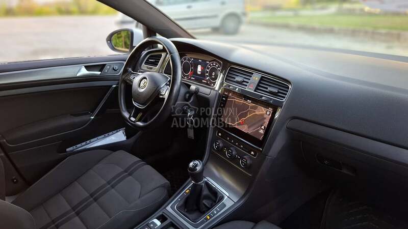 Volkswagen Golf 7 7.5 MATRIX