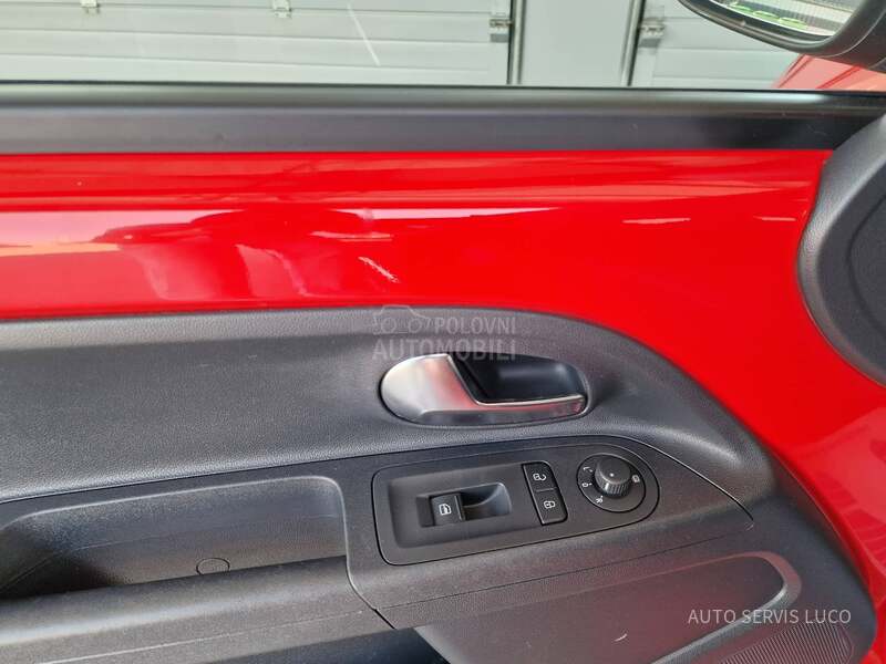 Volkswagen up! 1.0 MPI metan