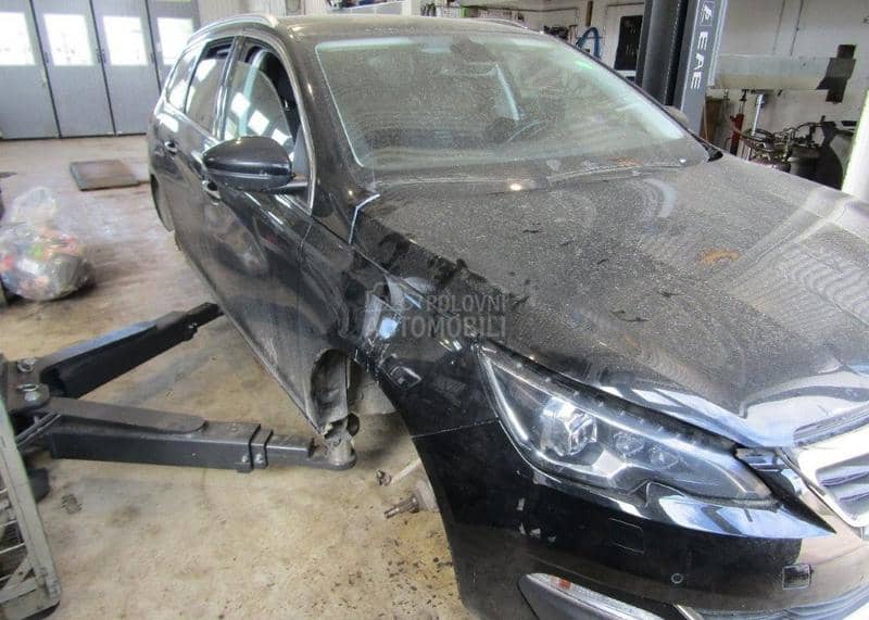 Delovi za Peugeot 308 2015 - 2022. god.