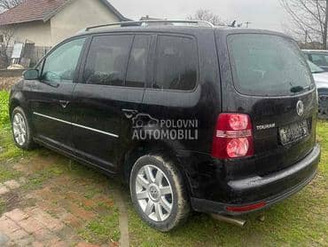 Vrata zadnja leva crna za Volkswagen Touran od 2003. do 2015. god.