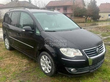 Vrata prednja desna crna za Volkswagen Touran od 2003. do 2015. god.