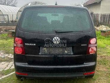 Vrata gepeka crna za Volkswagen Touran od 2003. do 2015. god.