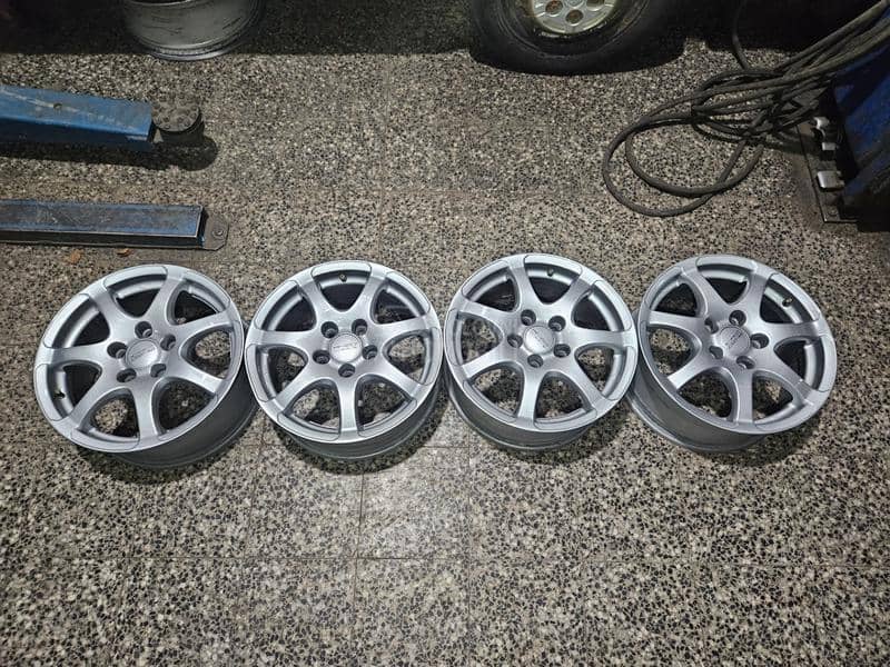 Aluminijumske felne BMW 5x120 16" 5 x 120