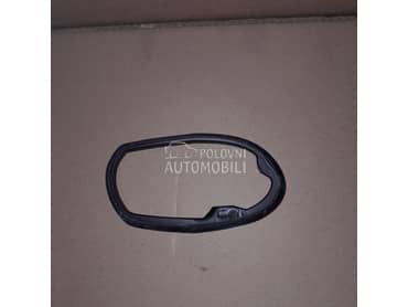 Okvir desnog retrovizora za Porsche Cayenne od 2011. do 2015. god.