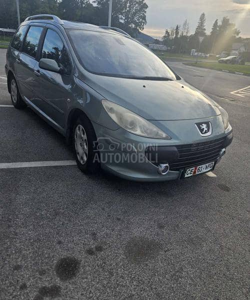 Delovi za Peugeot 307
