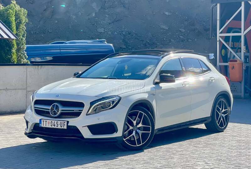 Mercedes Benz GLA 45 AMG 