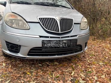 restajling branik za Lancia Musa od 2007. do 2014. god.