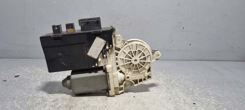 MOTORIC PODIZACA STAKLA