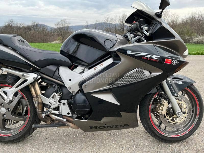 Honda VFR 800 V-TEC
