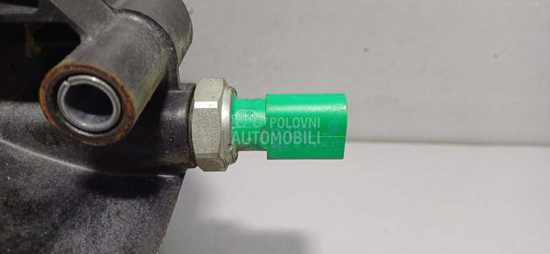 SENZOR PRITISKA ULJA