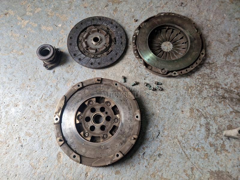 Zamajac i set kvacila 1.4T