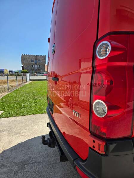 Volkswagen Crafter 2.0TDI JASTUCAR
