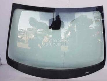 Auto staklo (šoferšajbna) za Peugeot 208 od 2014. do 2022. god.