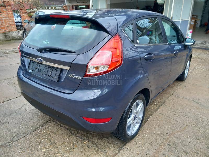 Ford Fiesta GHIA-BOSE