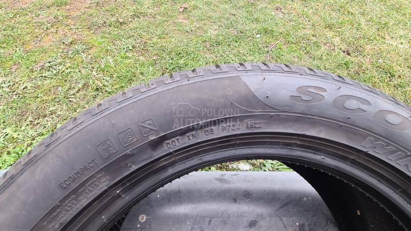 Pirelli 235/55 R19 Zimska